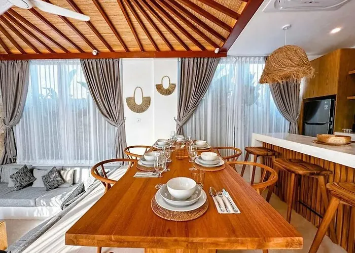 Villa Nakula - Luxury 3 Level Only 5mins To Canggu