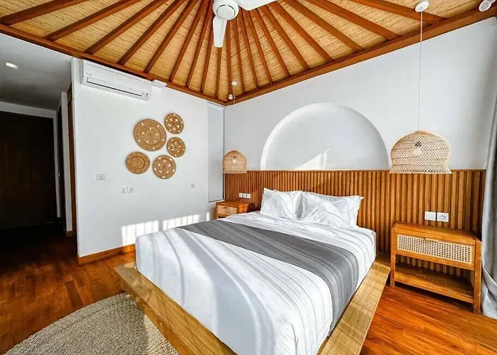 Villa Nakula - Luxury 3 Level Only 5mins To *