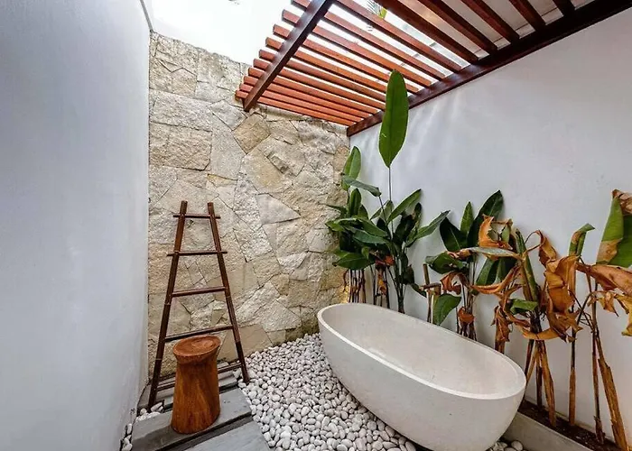 Nakula - Luxury 3 Level Only 5mins To