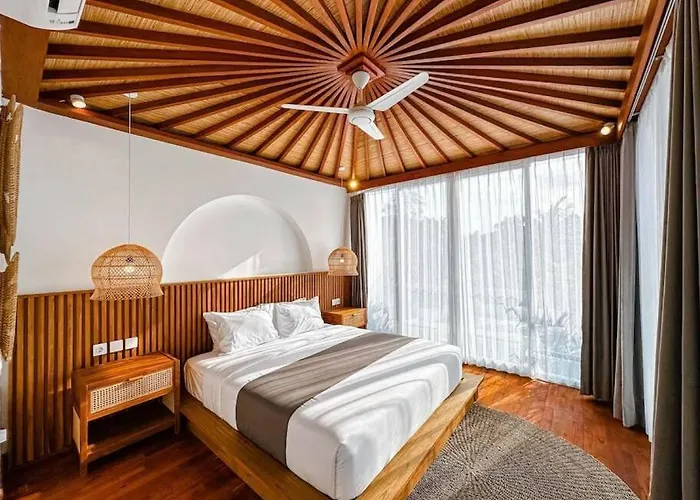 Nakula - Luxury 3 Level Only 5mins To Villa