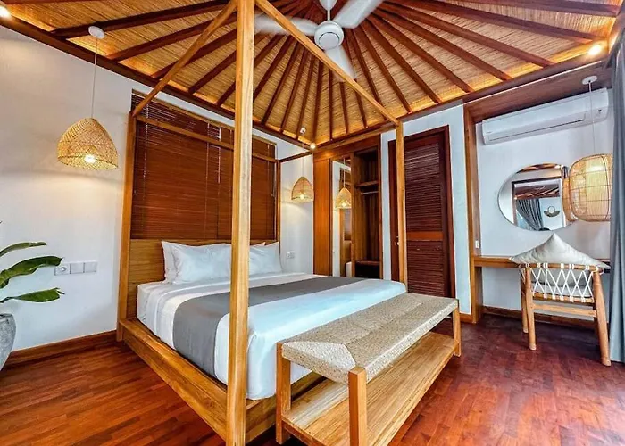 Villa Nakula - Luxury 3 Level Only 5mins To *